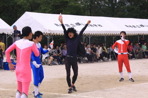 １５