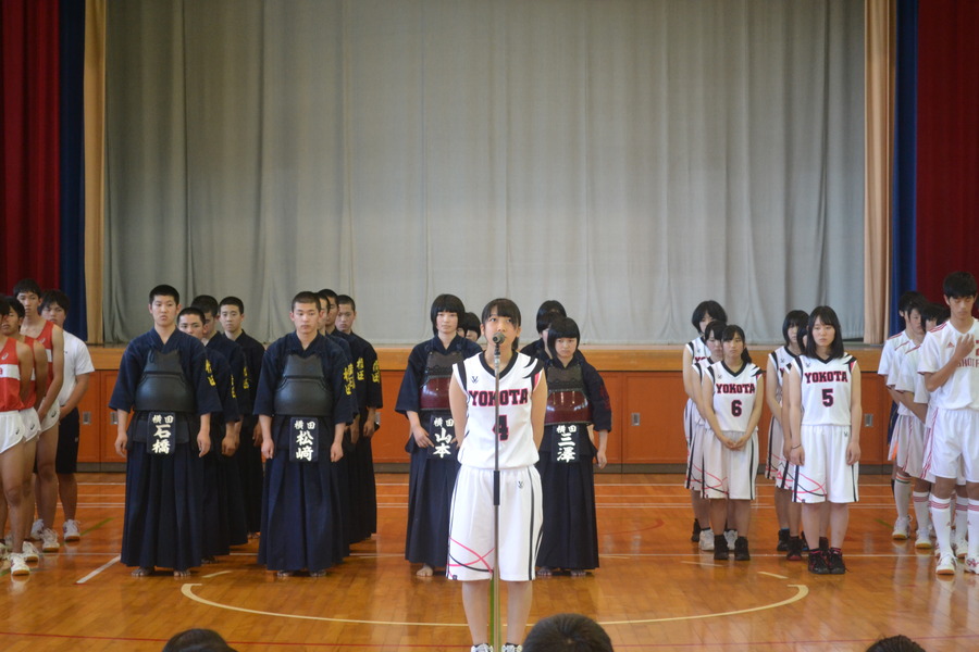 １１