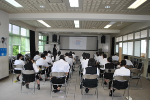 進学講演会