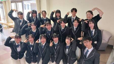 ２