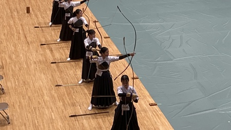 １